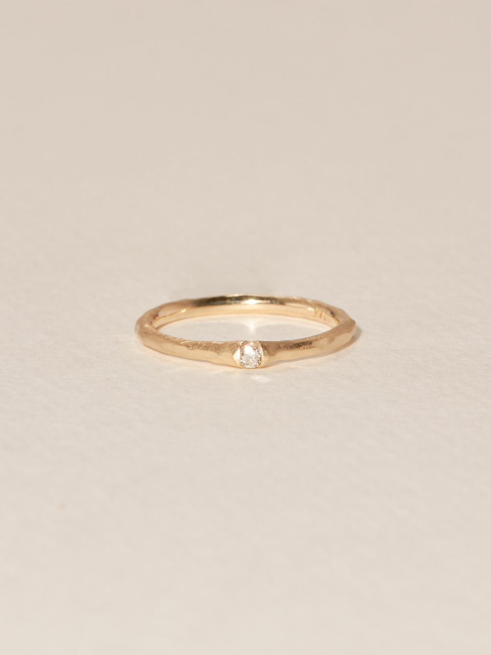 Sand Vintage Diamond Ring